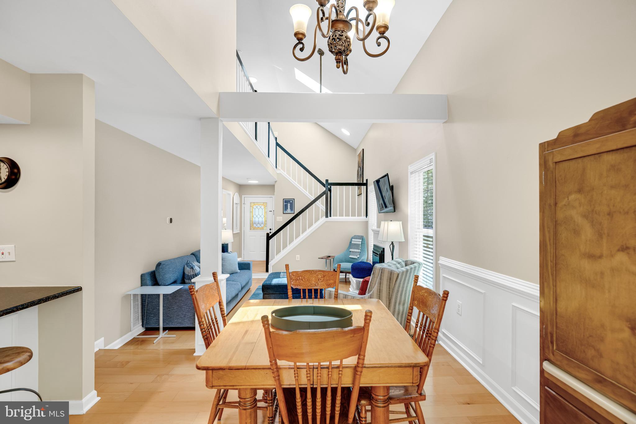 MONTCLAIR - Residential