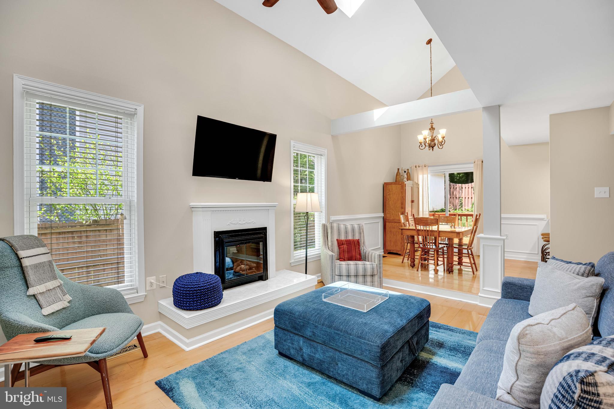 MONTCLAIR - Residential