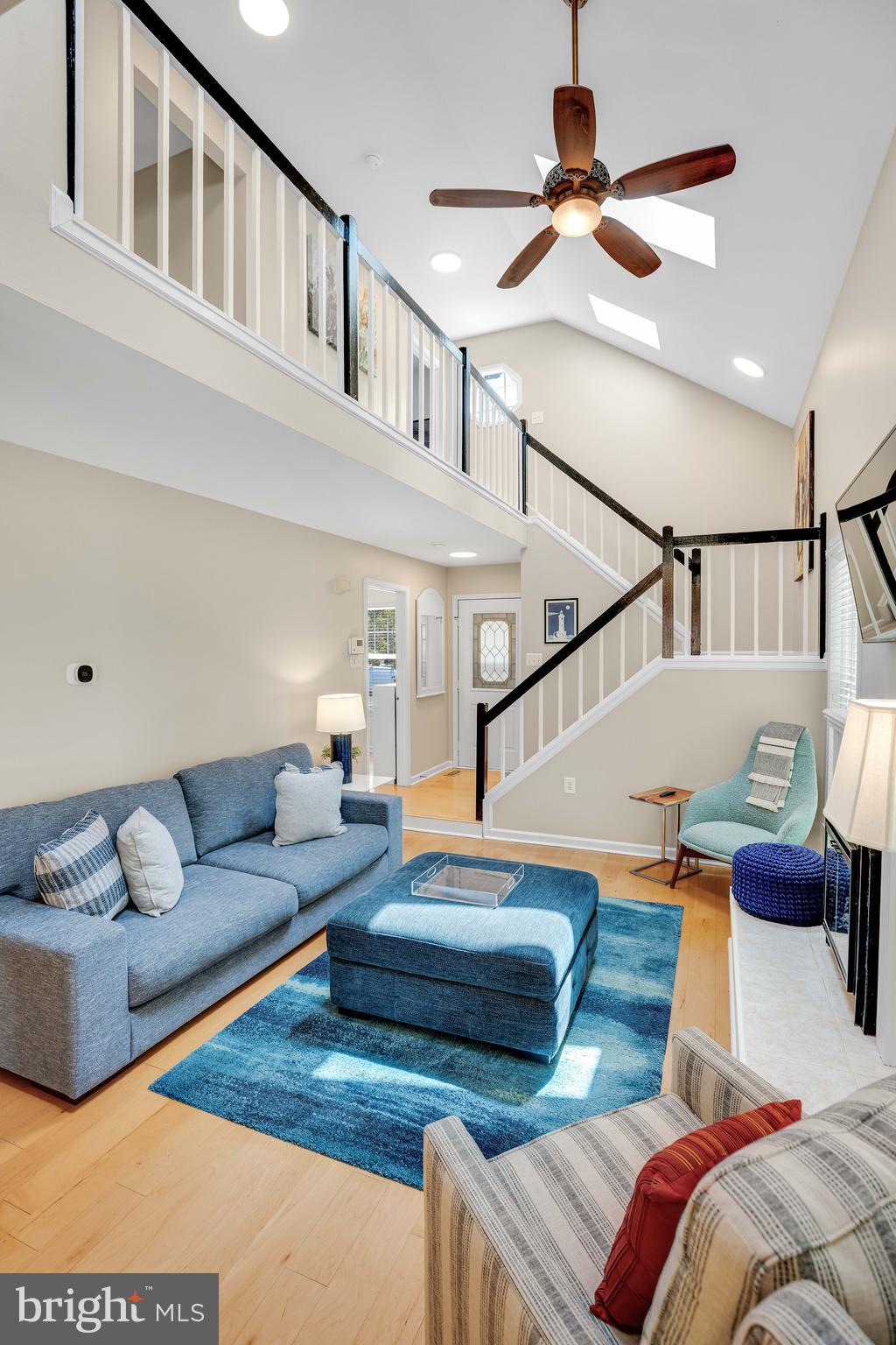 MONTCLAIR - Residential