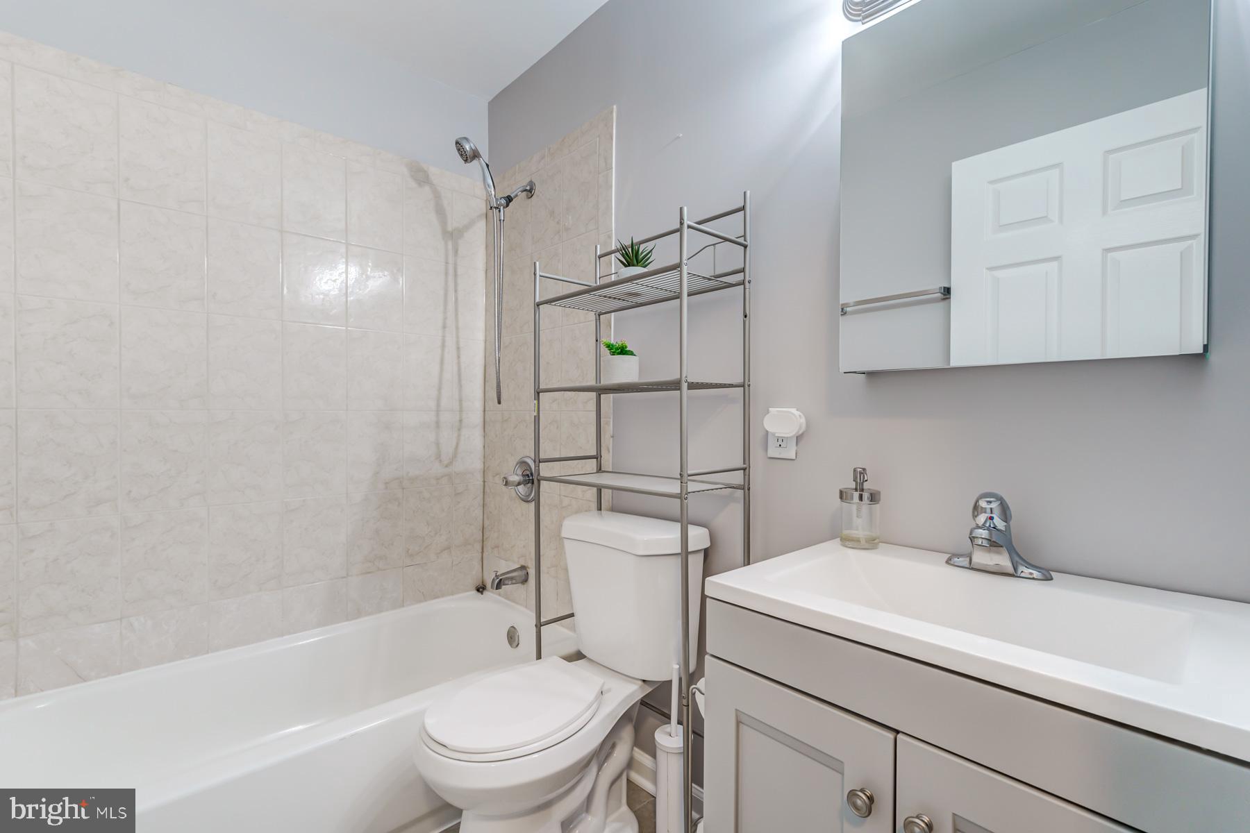 FAIRFIELD - Residential