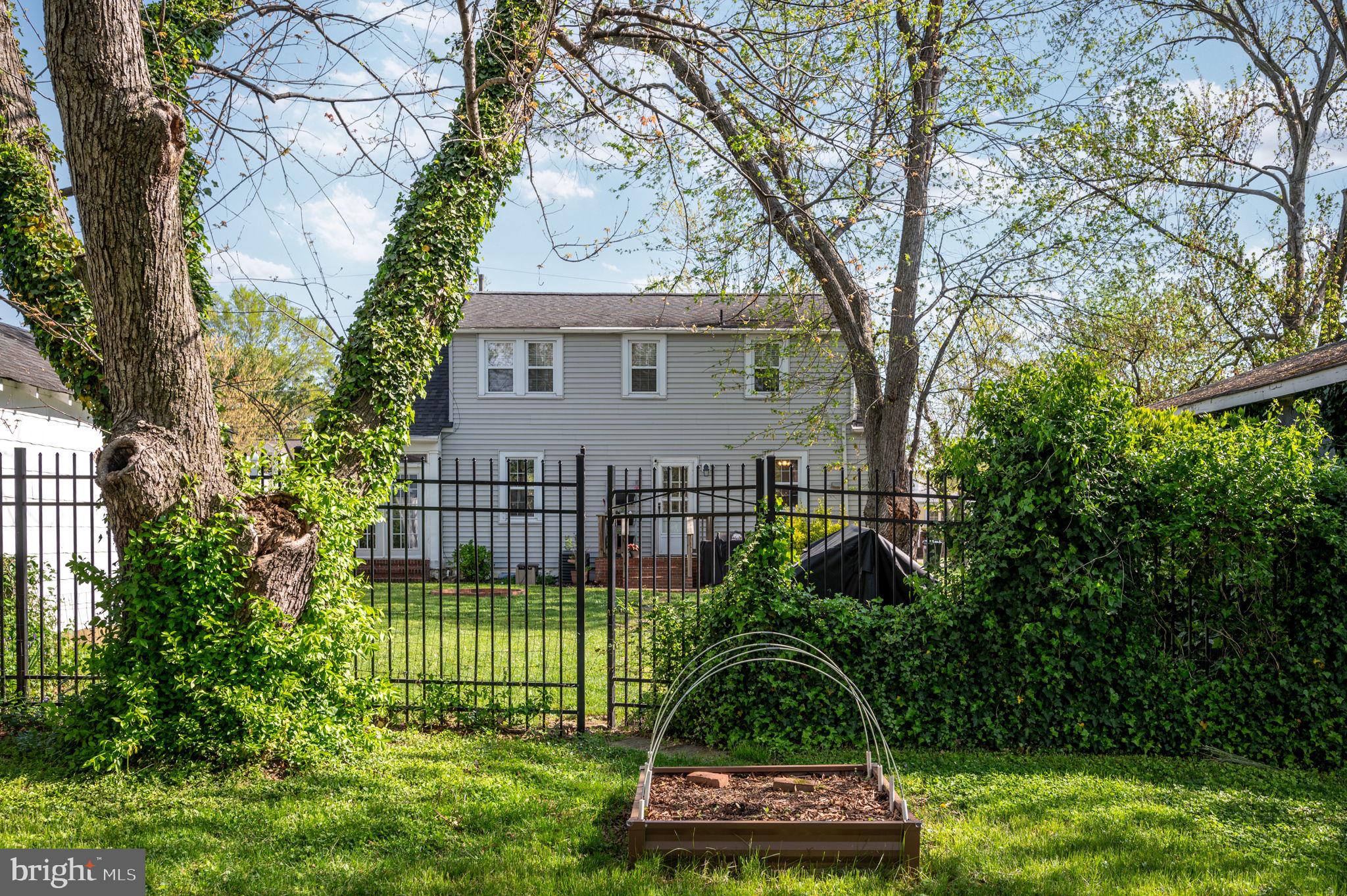 JACKSON PARK - Residential