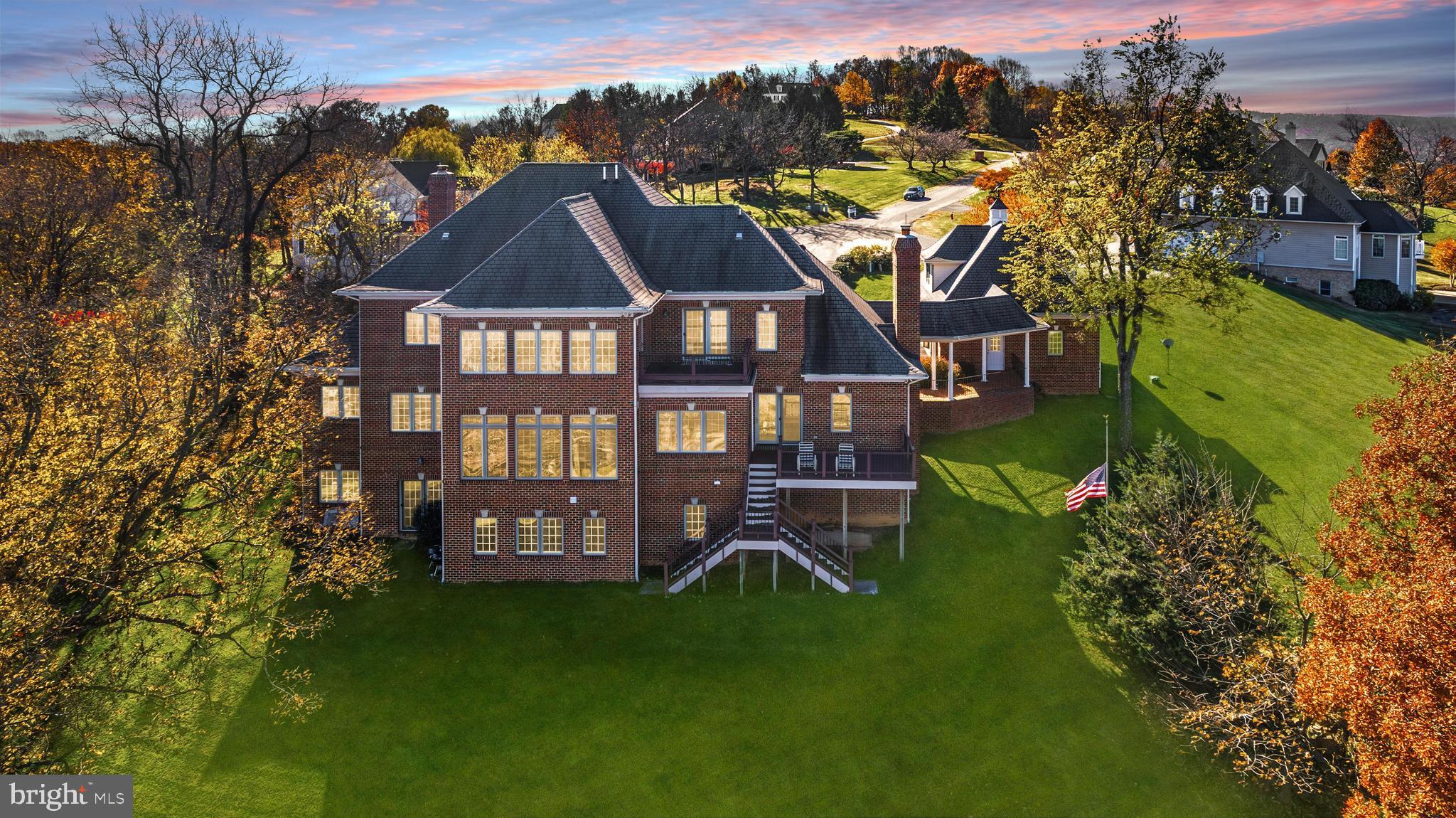 STONELEIGH - Residential