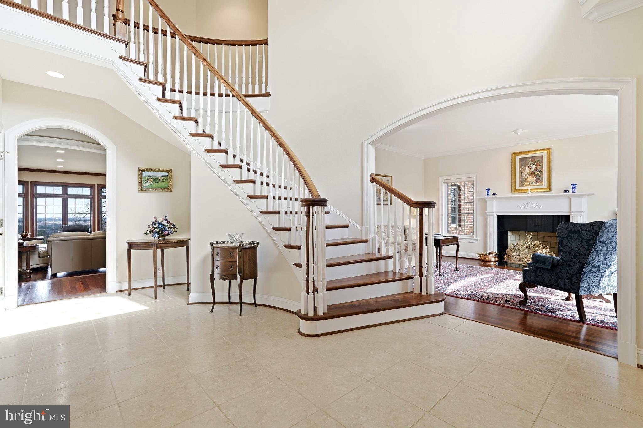 STONELEIGH - Residential