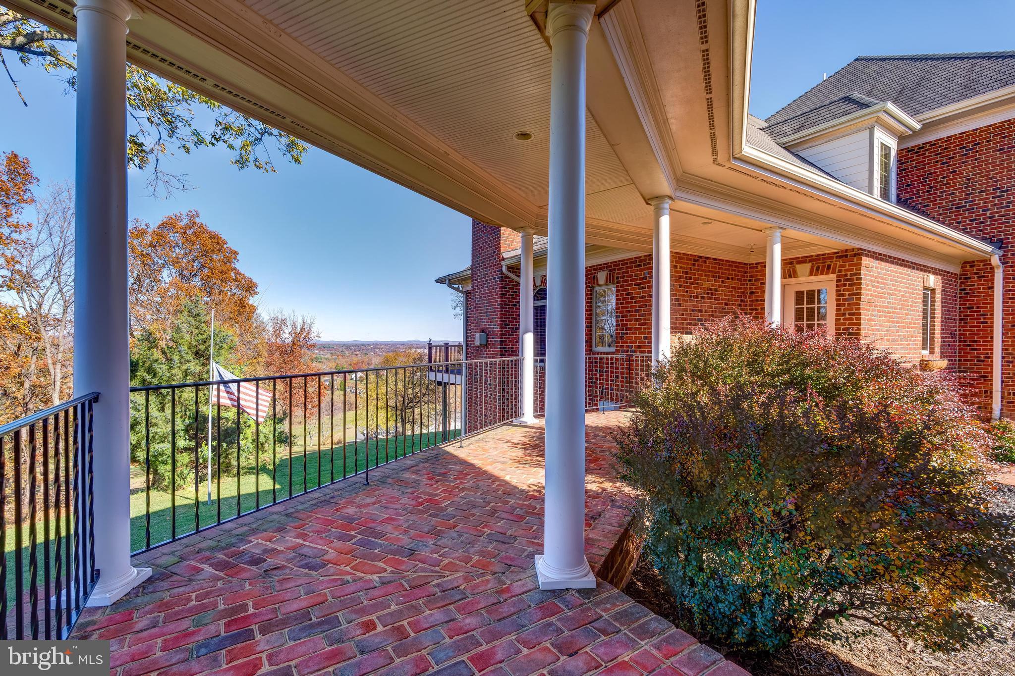 STONELEIGH - Residential