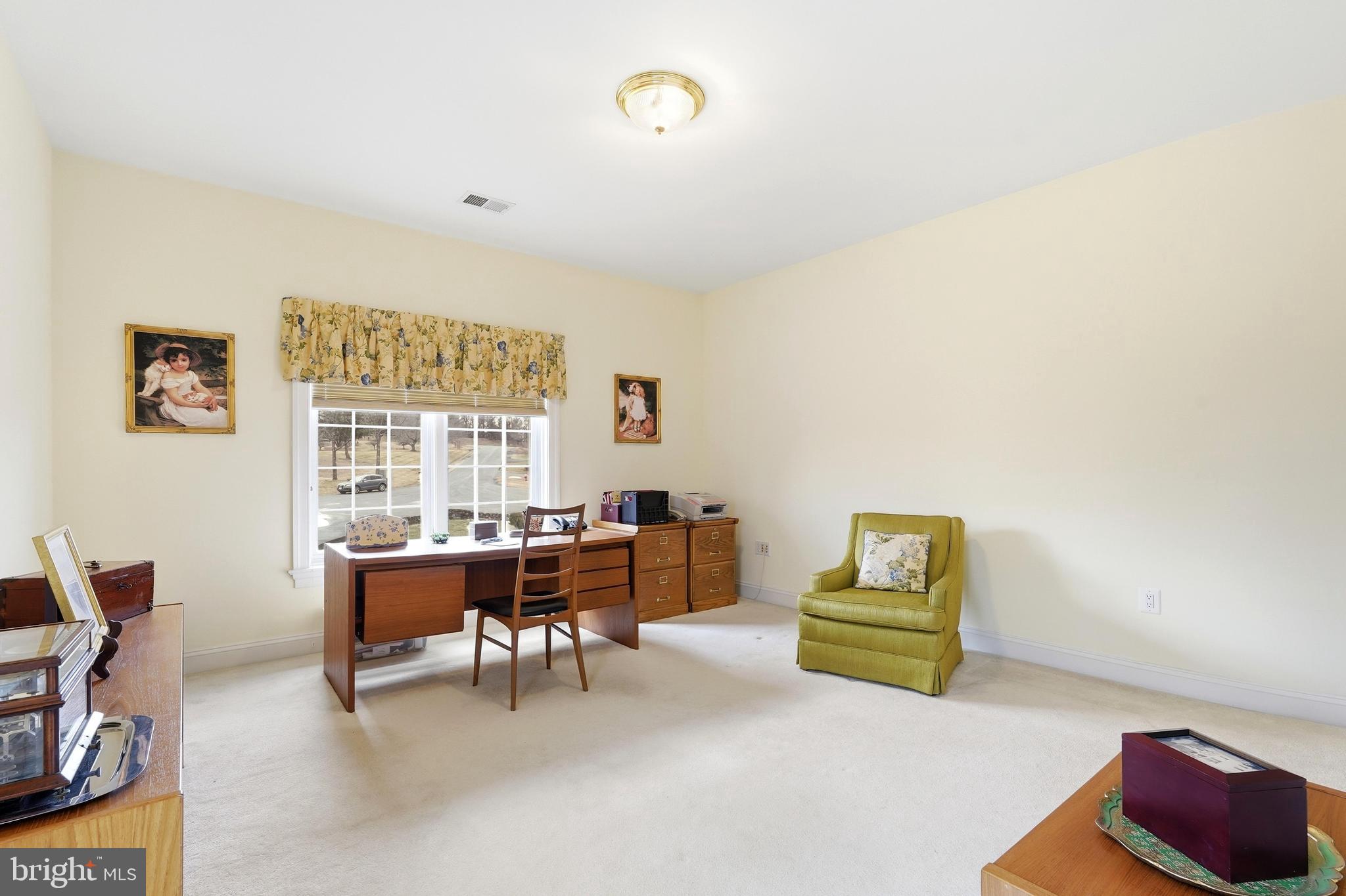 STONELEIGH - Residential