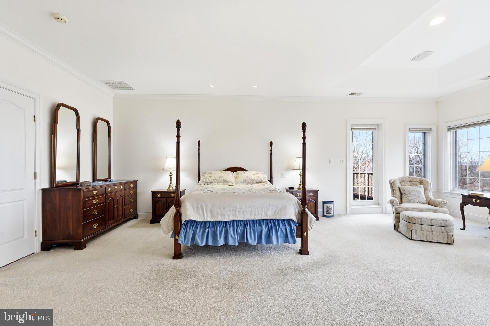 STONELEIGH - Residential