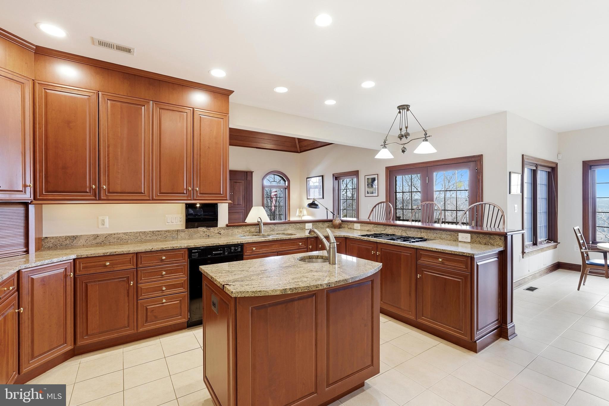 STONELEIGH - Residential