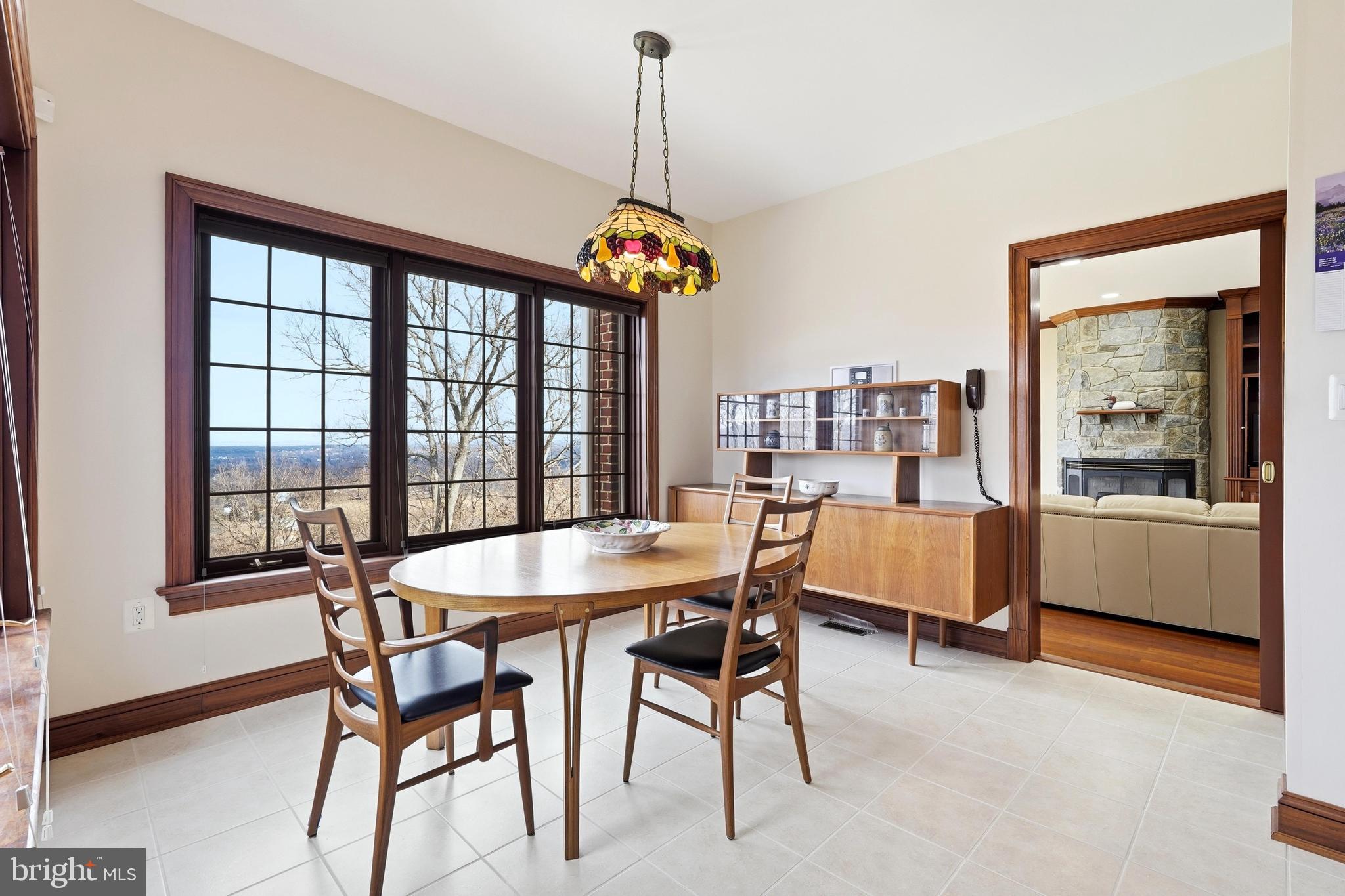 STONELEIGH - Residential