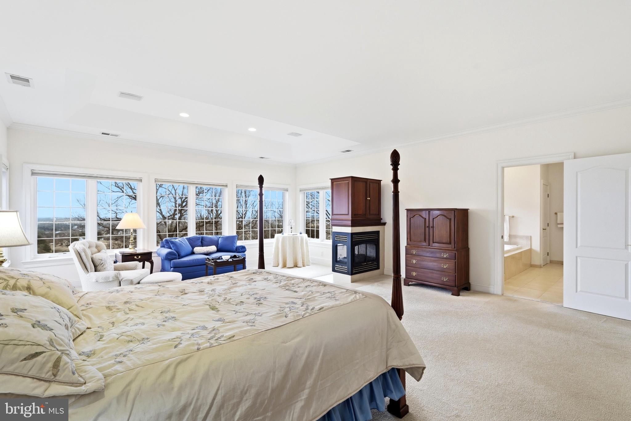 STONELEIGH - Residential