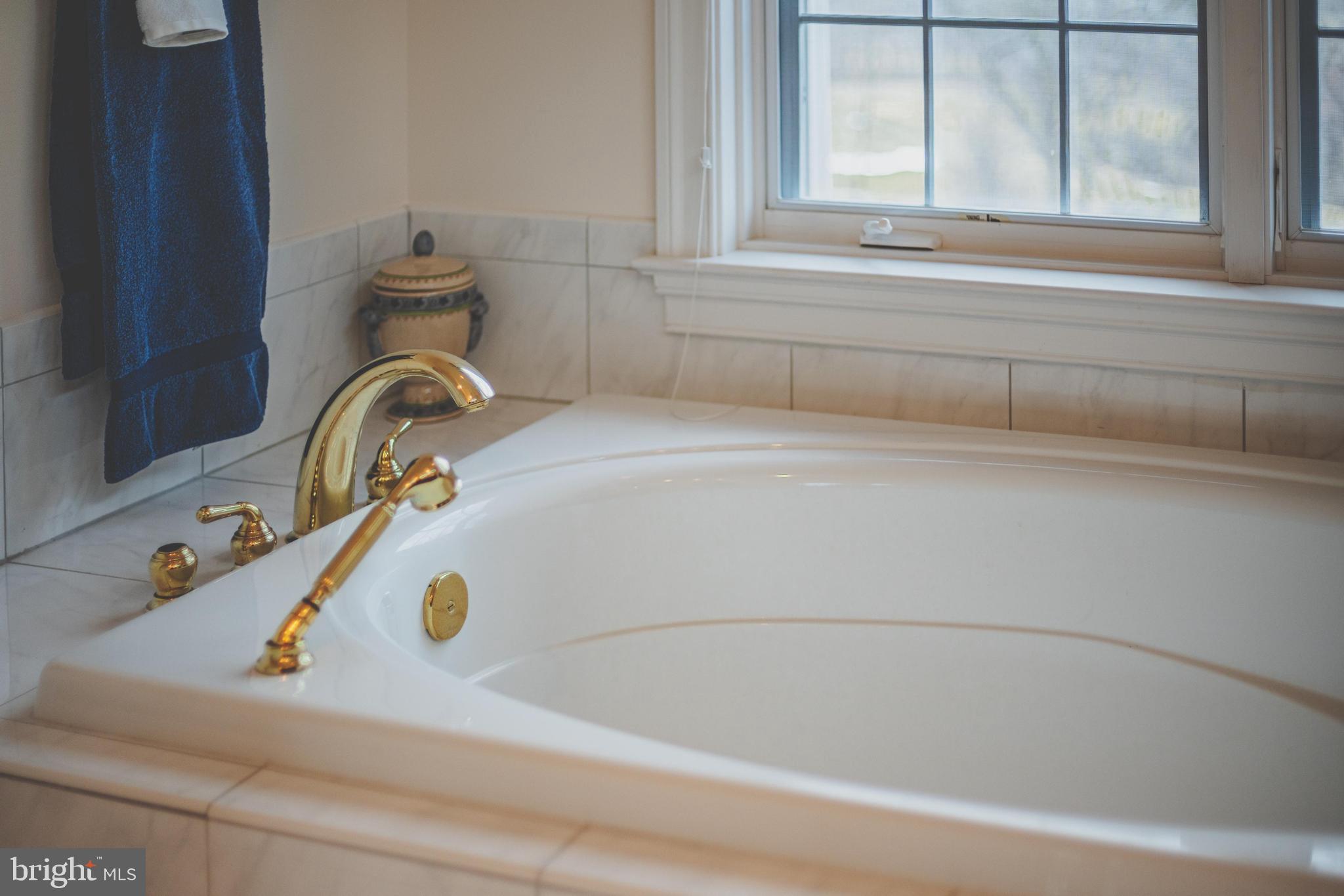 STONELEIGH - Residential