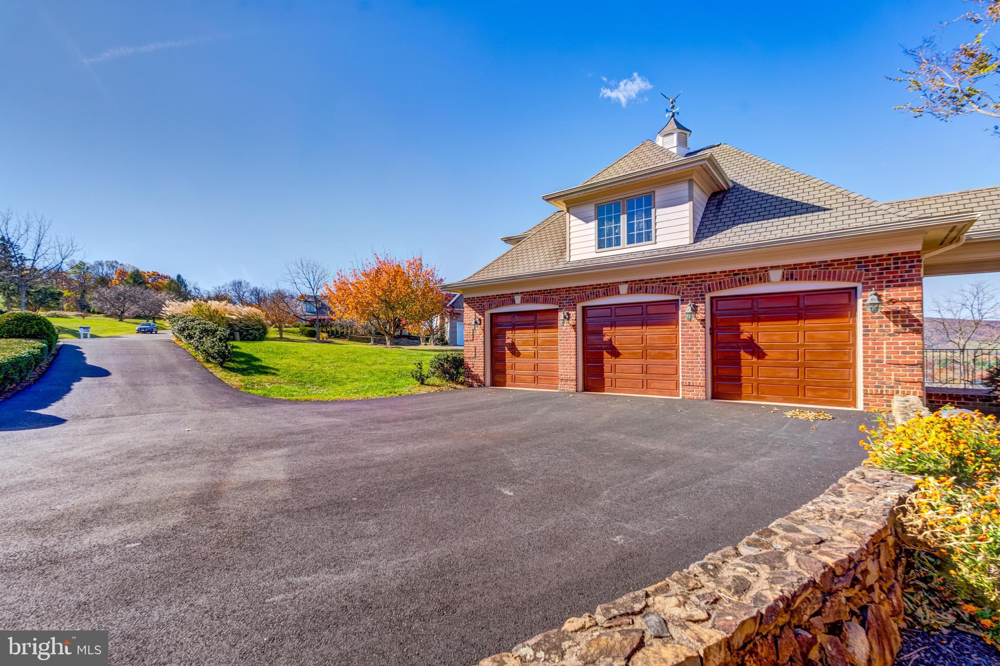 STONELEIGH - Residential