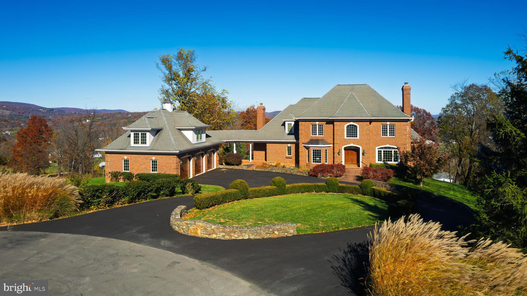 STONELEIGH - Residential