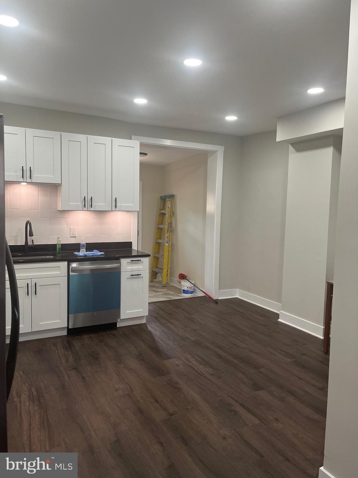 BROOKLYN - Residential