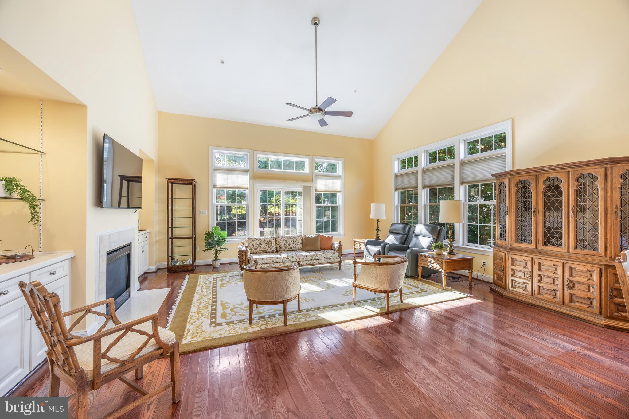 HIDDEN BLUFF - Residential