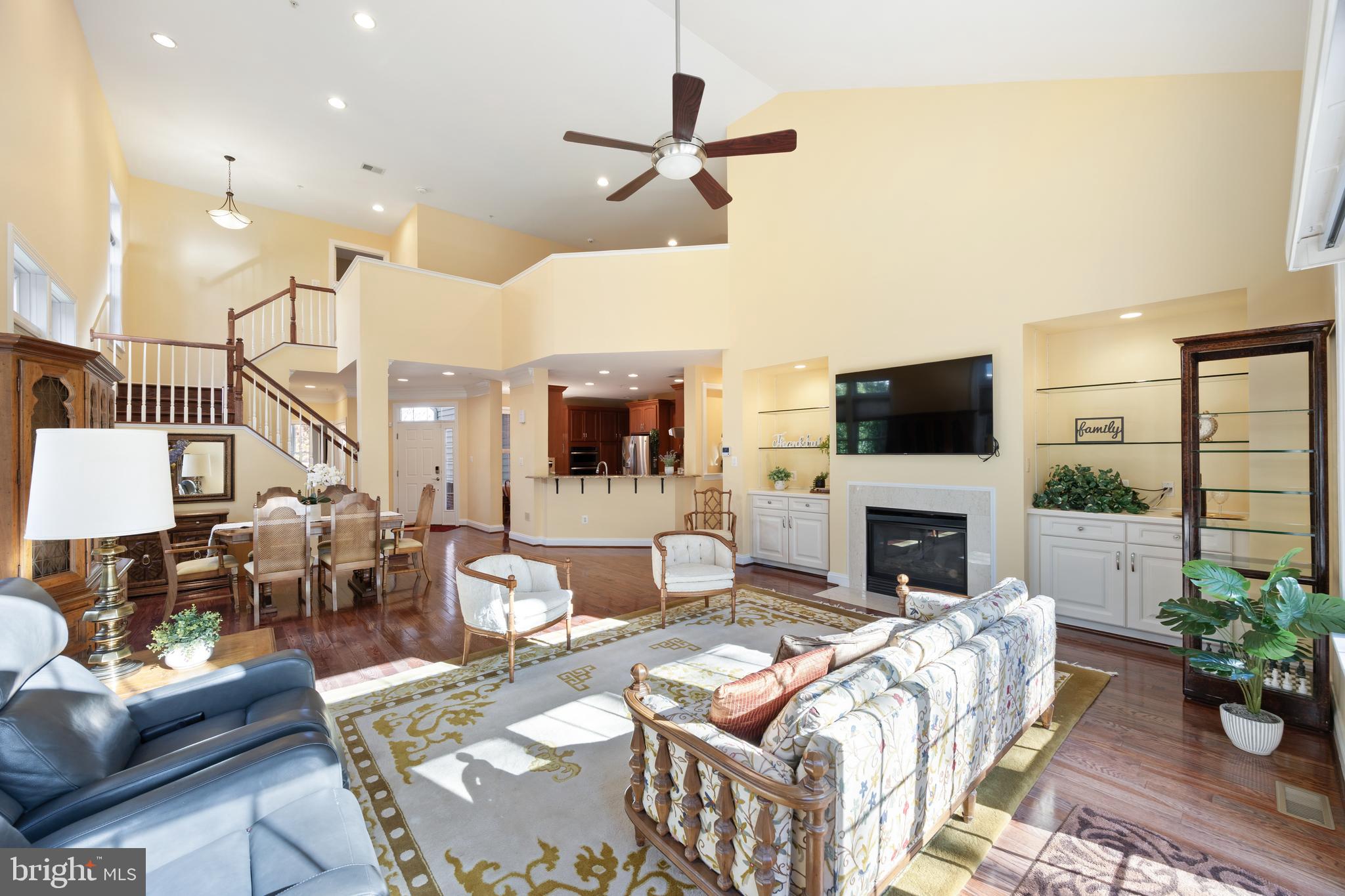 HIDDEN BLUFF - Residential