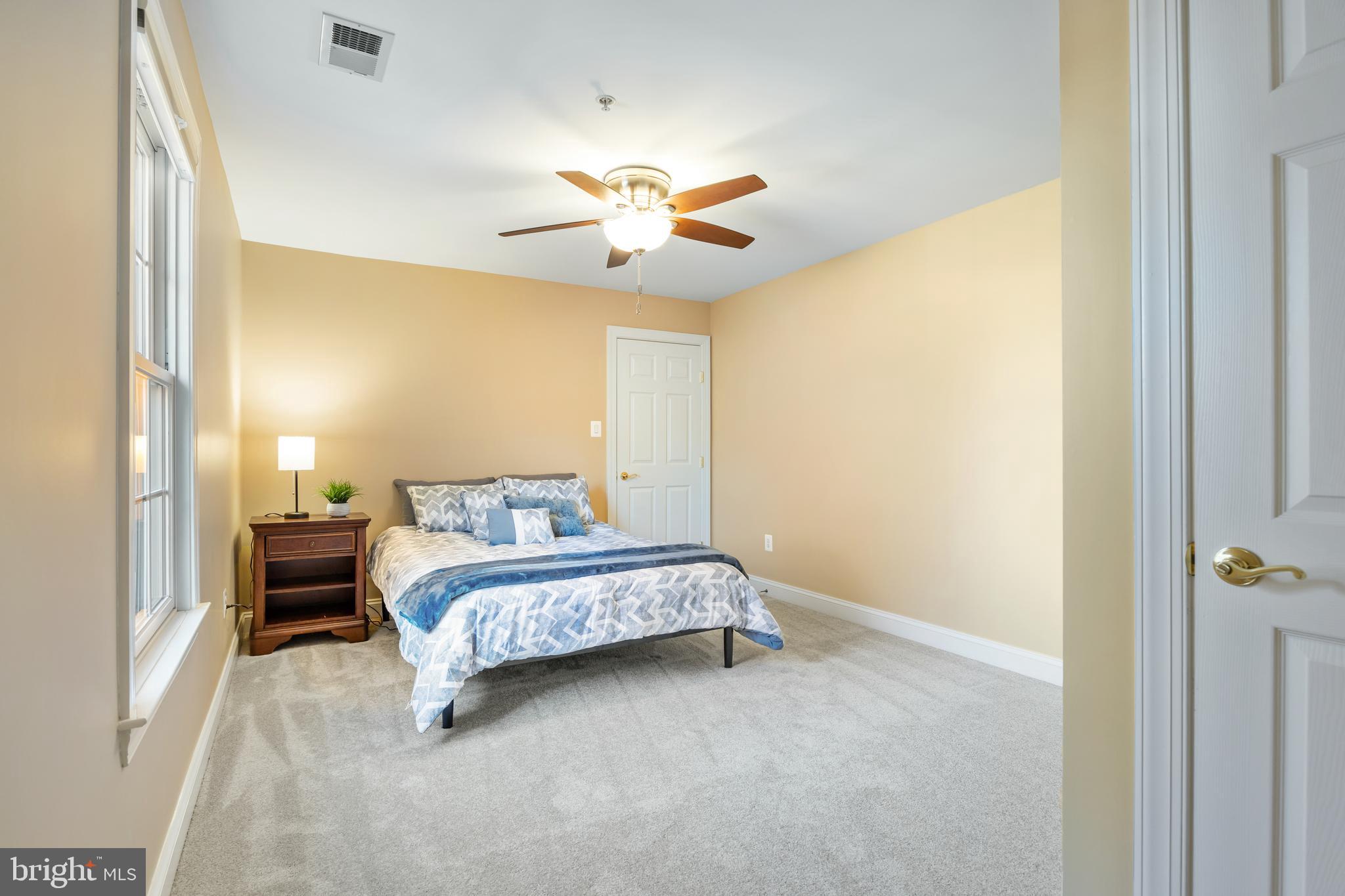 HIDDEN BLUFF - Residential