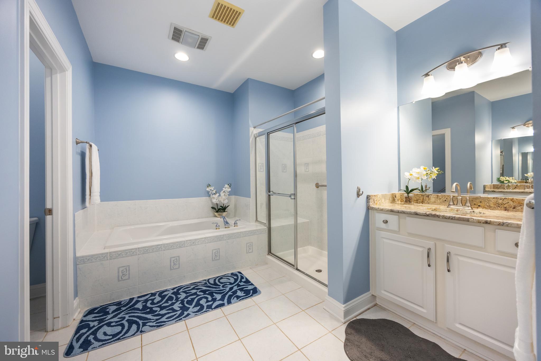 HIDDEN BLUFF - Residential