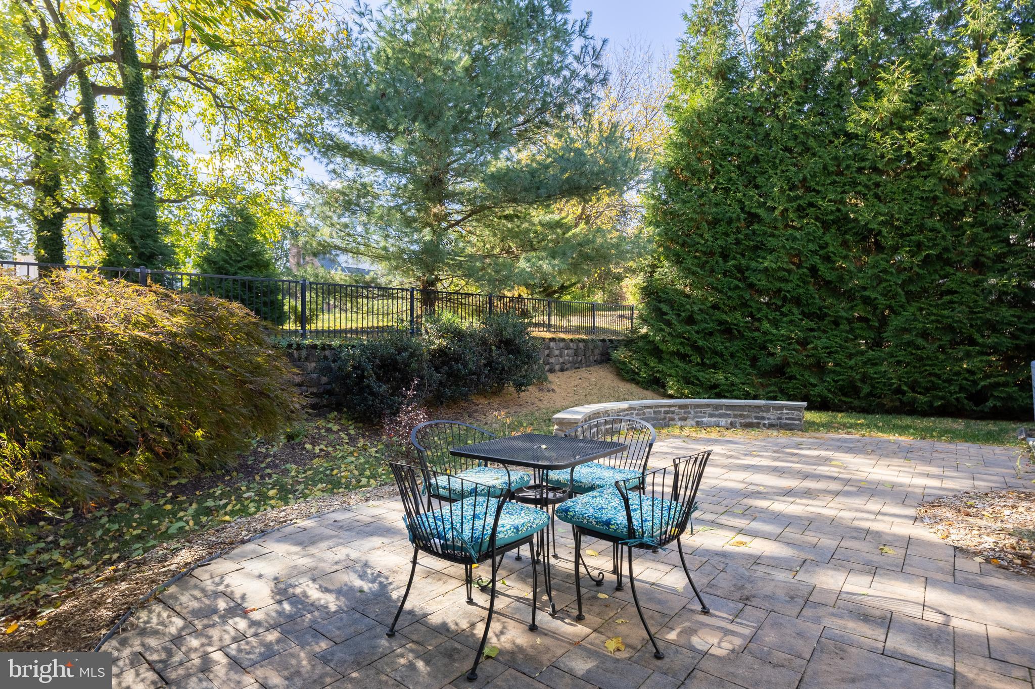 HIDDEN BLUFF - Residential