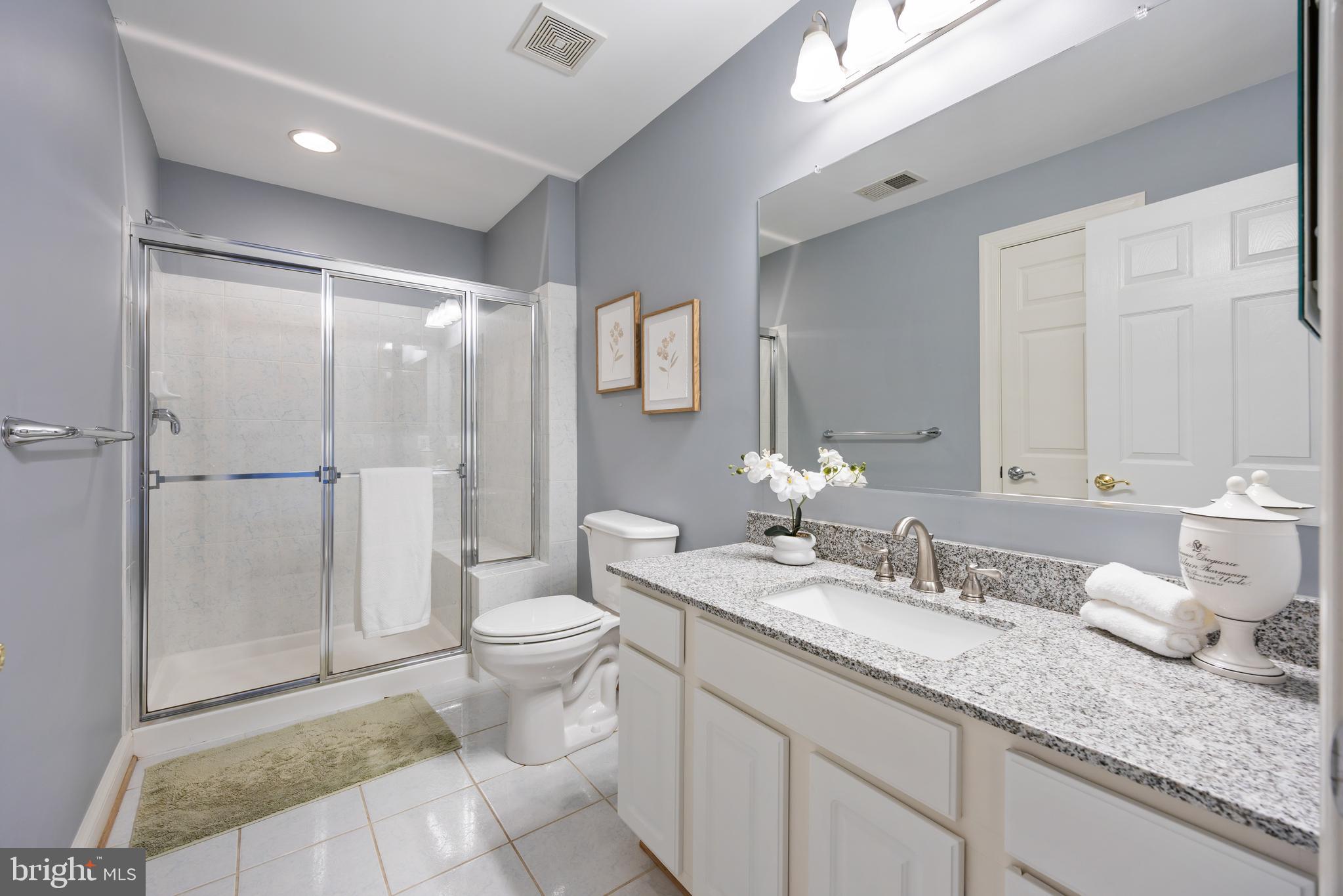 HIDDEN BLUFF - Residential