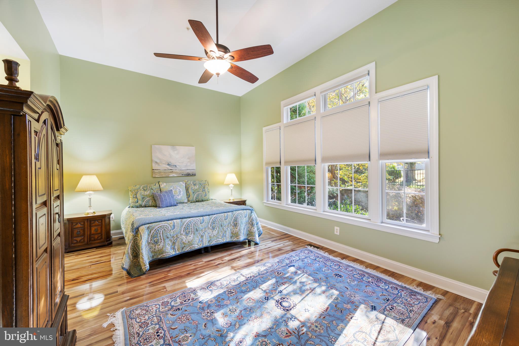 HIDDEN BLUFF - Residential