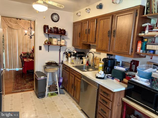 COURTHOUSE SQUARE - Residential