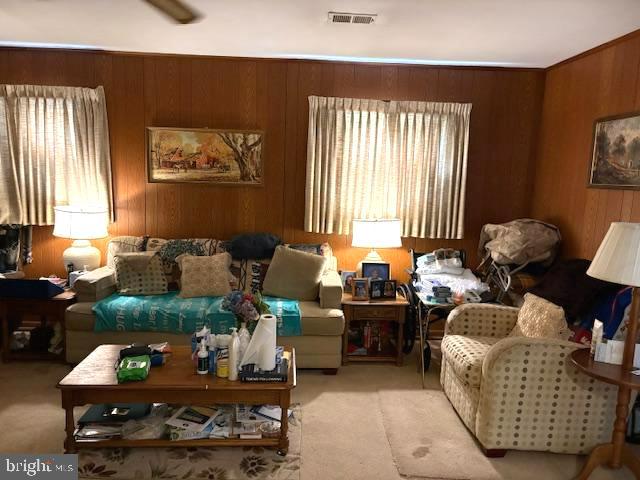 COURTHOUSE SQUARE - Residential