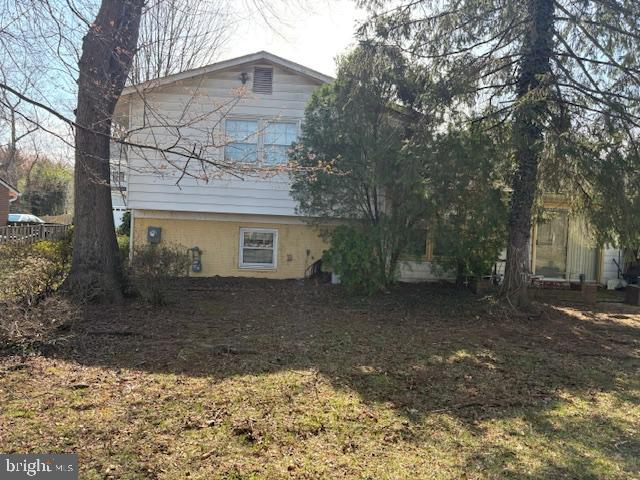 COURTHOUSE SQUARE - Residential