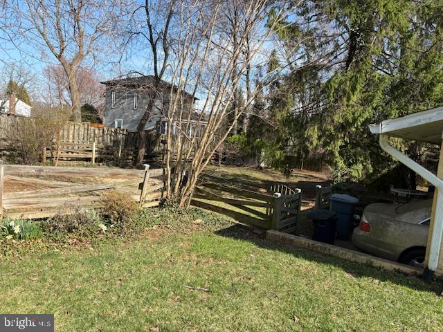 COURTHOUSE SQUARE - Residential