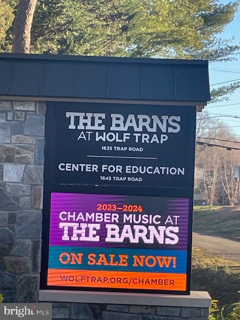 COURTHOUSE SQUARE - Residential