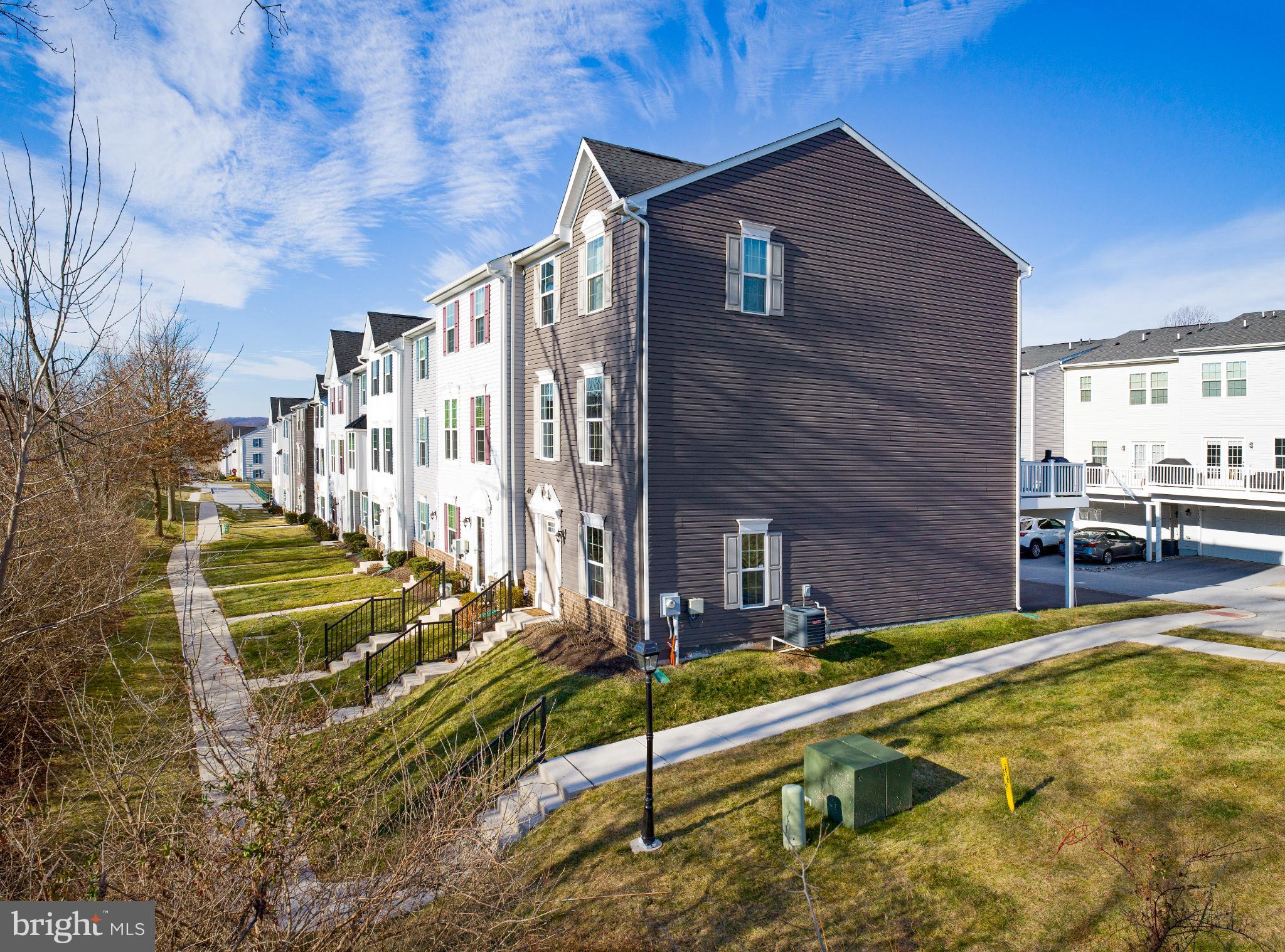 FILLMORE VILLAGE - Residential