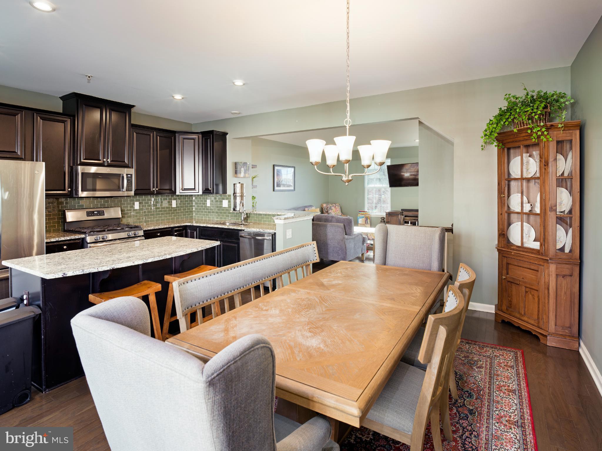 FILLMORE VILLAGE - Residential