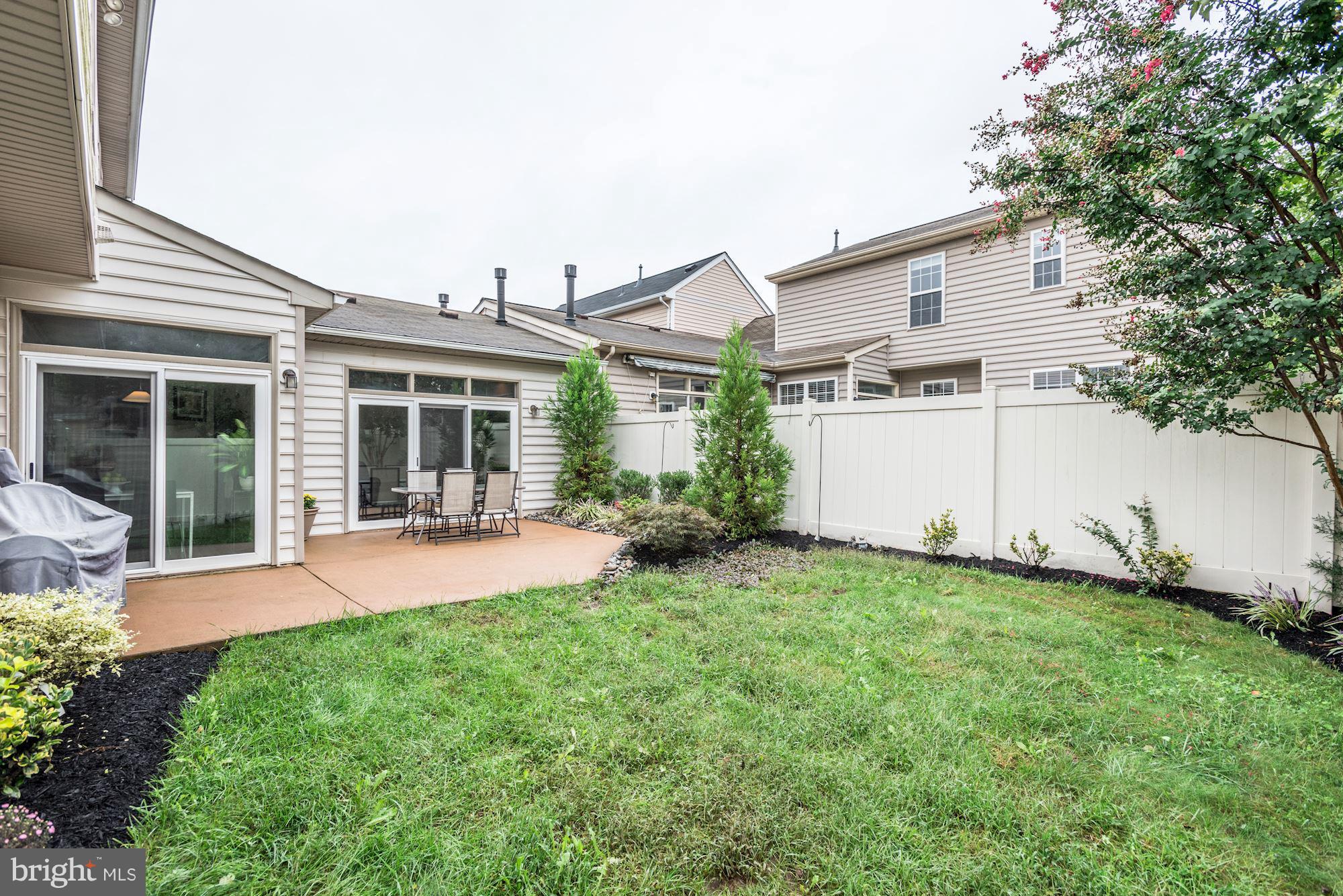 ASHBURN FARM - Residential