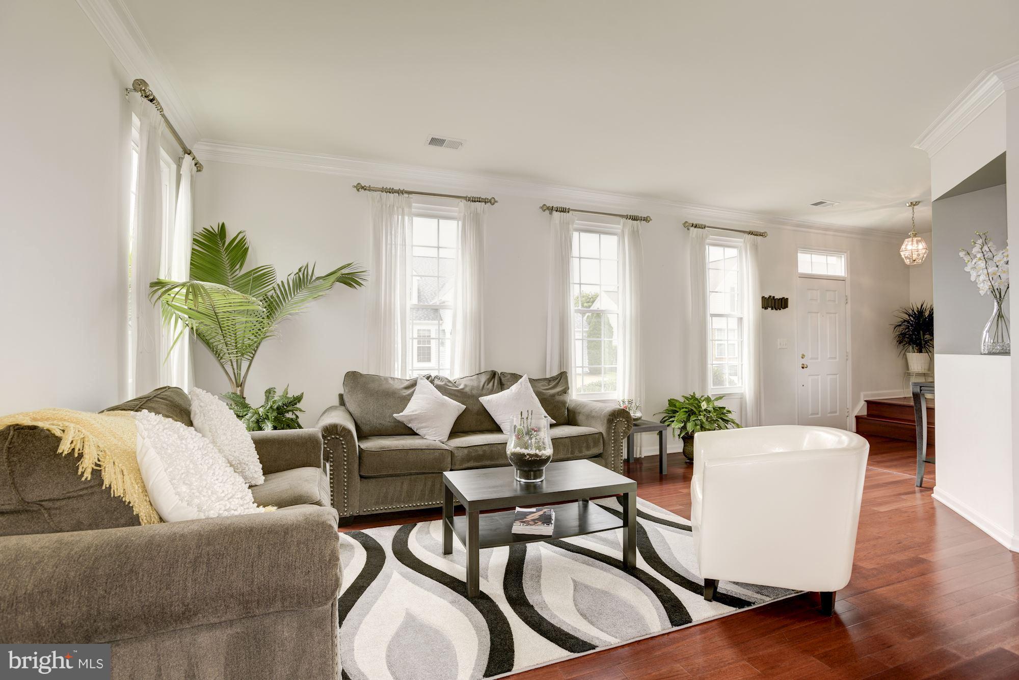 ASHBURN FARM - Residential