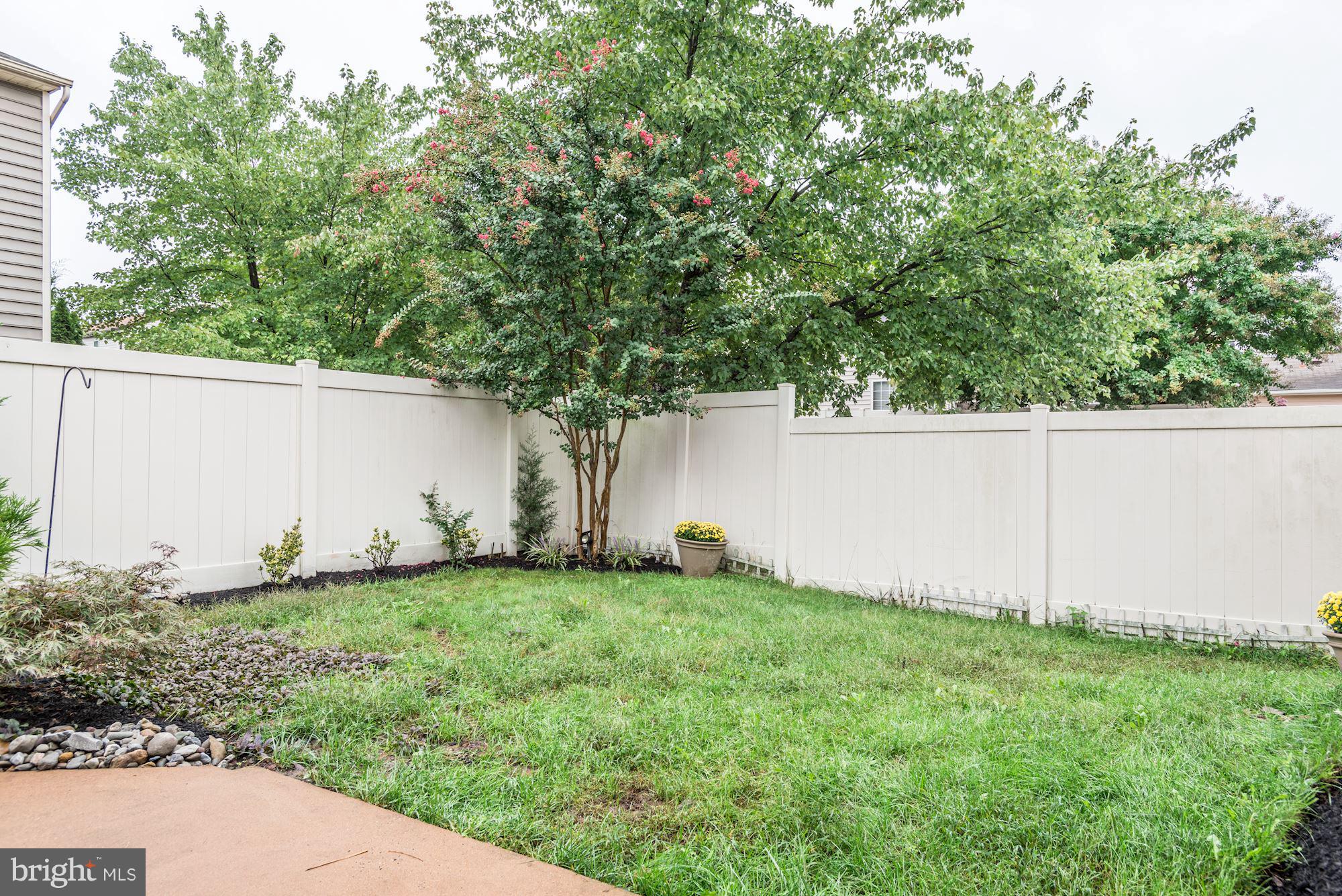 ASHBURN FARM - Residential