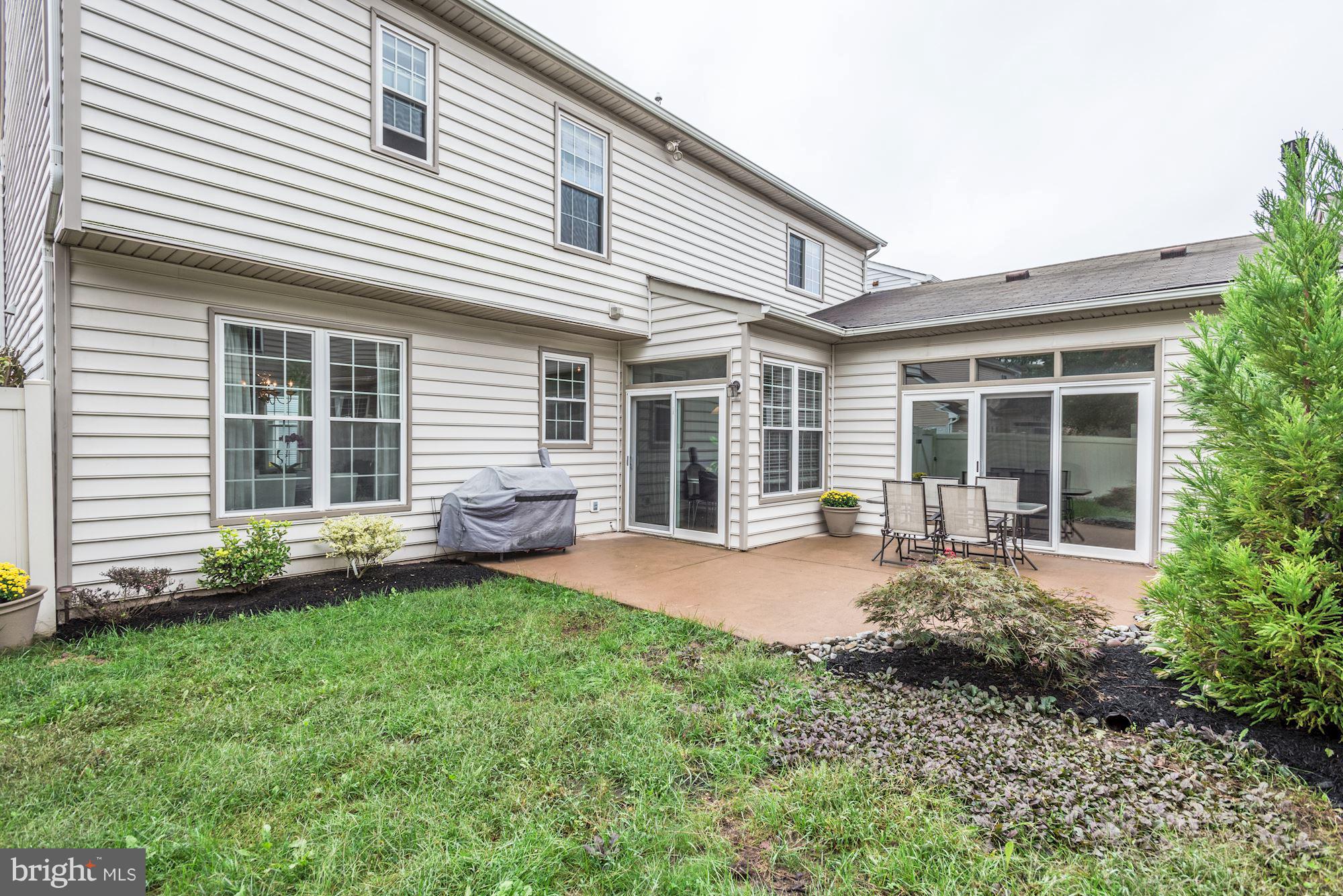 ASHBURN FARM - Residential