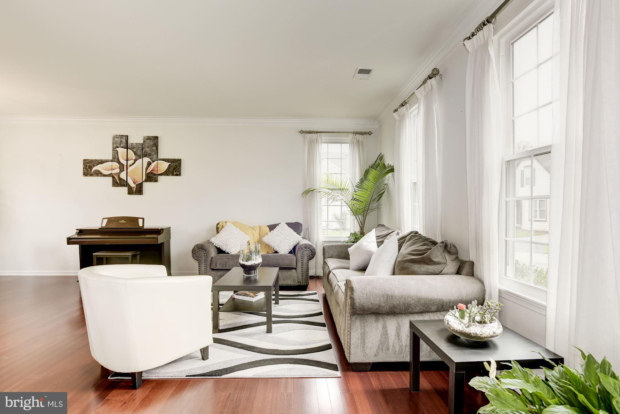 ASHBURN FARM - Residential