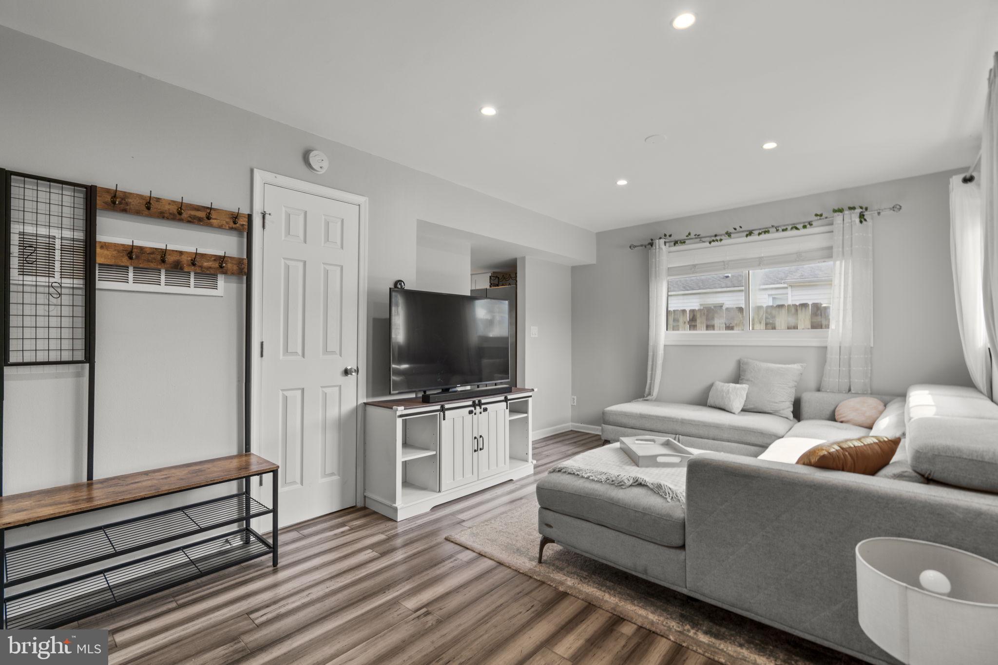 1711 ELKRIDGE DRIVE