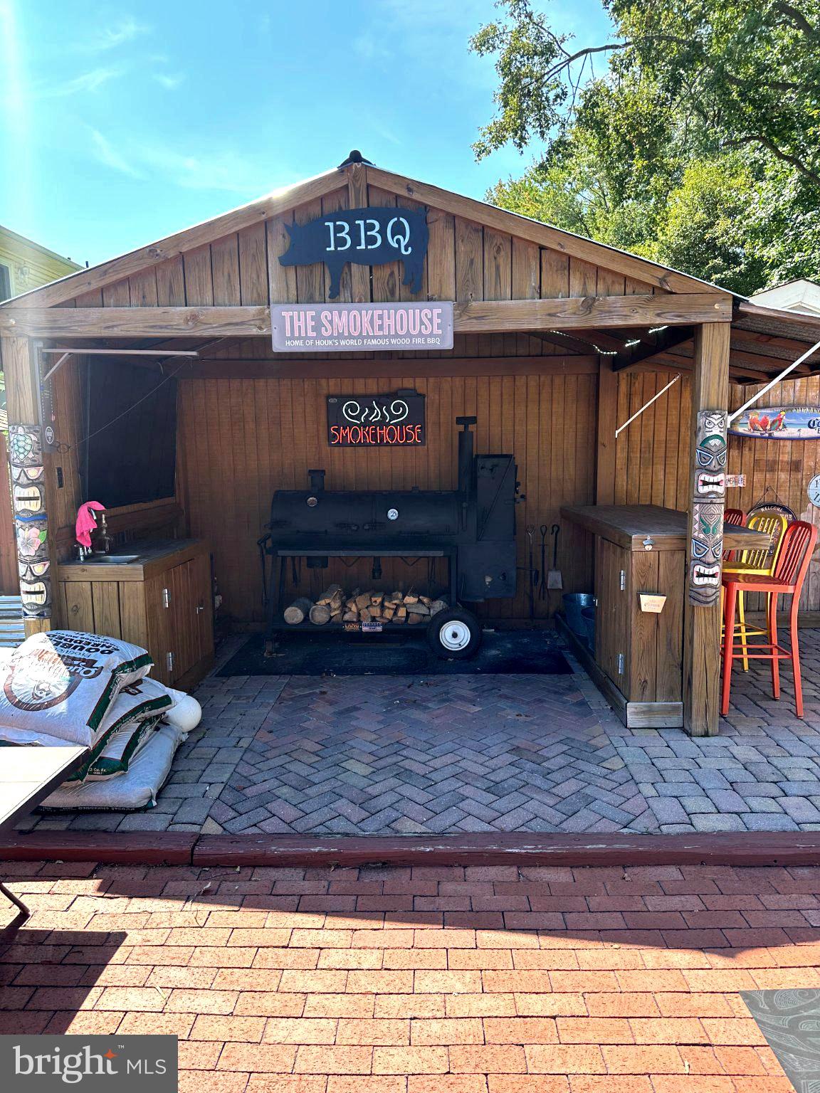 8872 OLDE MILL RUN