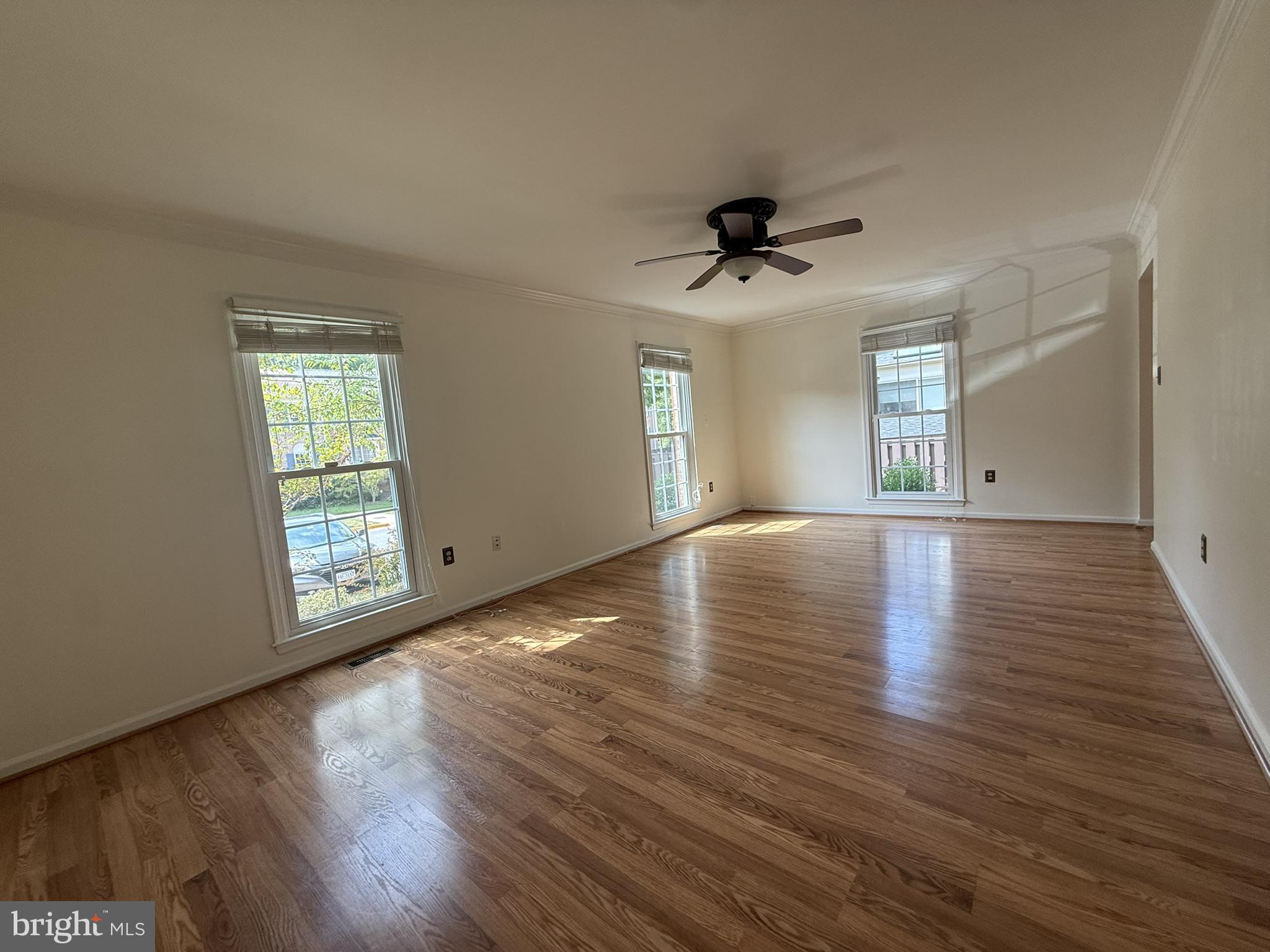 6269 WALKERS CROFT WAY