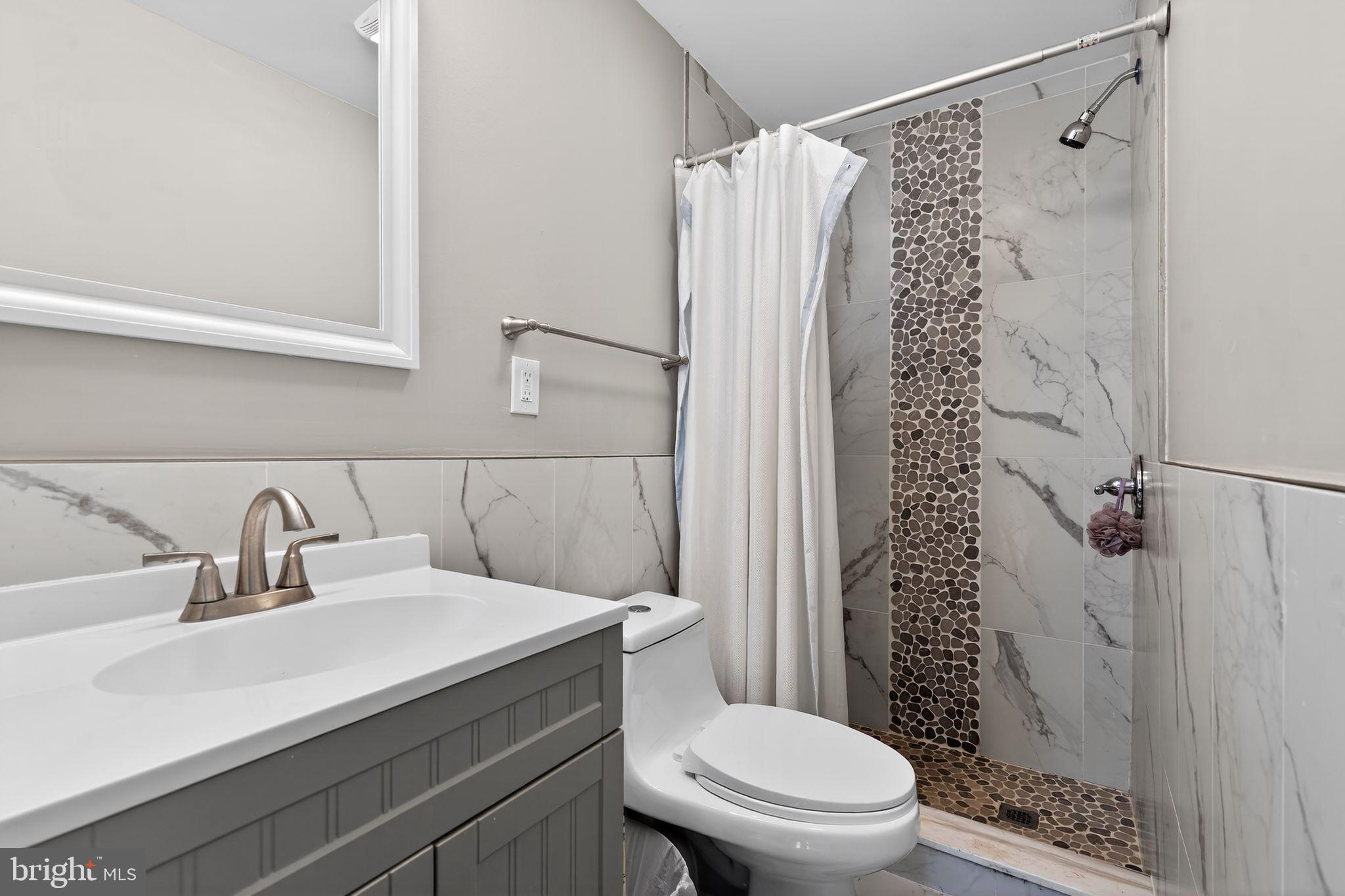 GERMANTOWN (WEST) - Residential