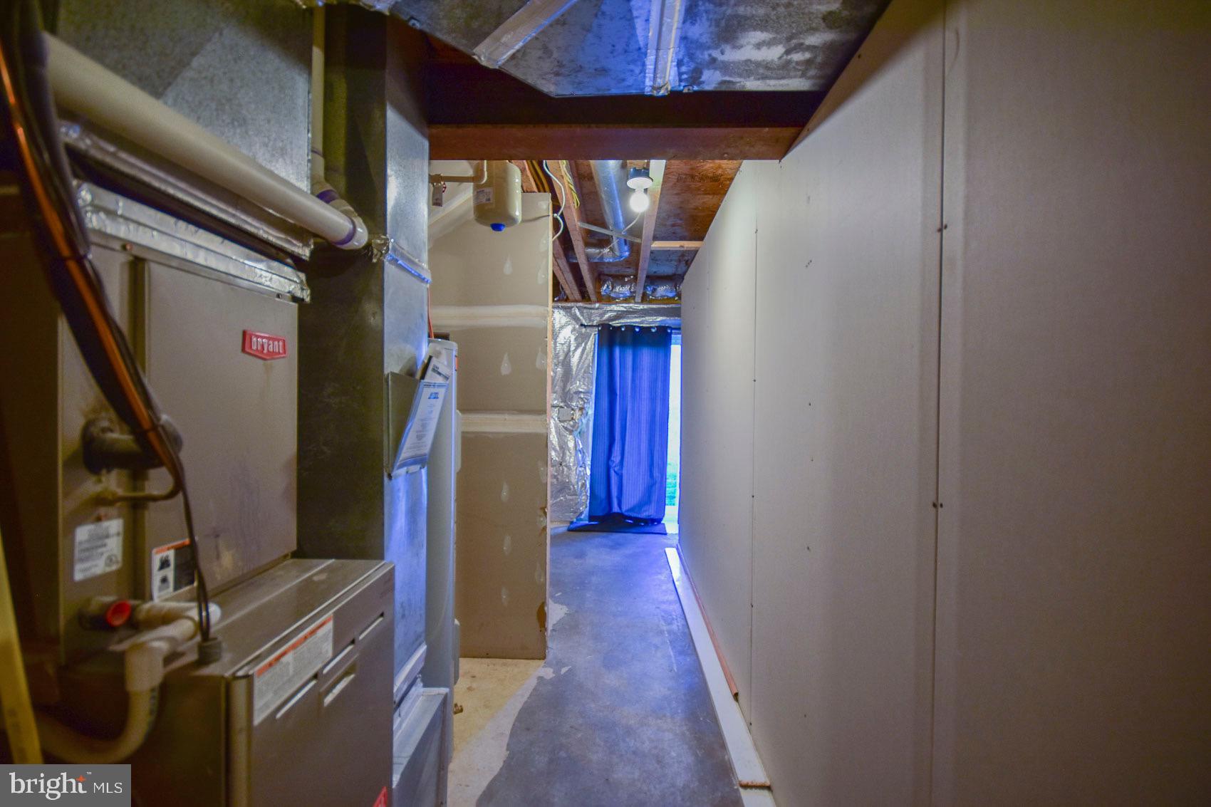 PRENTISS POINT II TOWNHOMES - Residential Lease