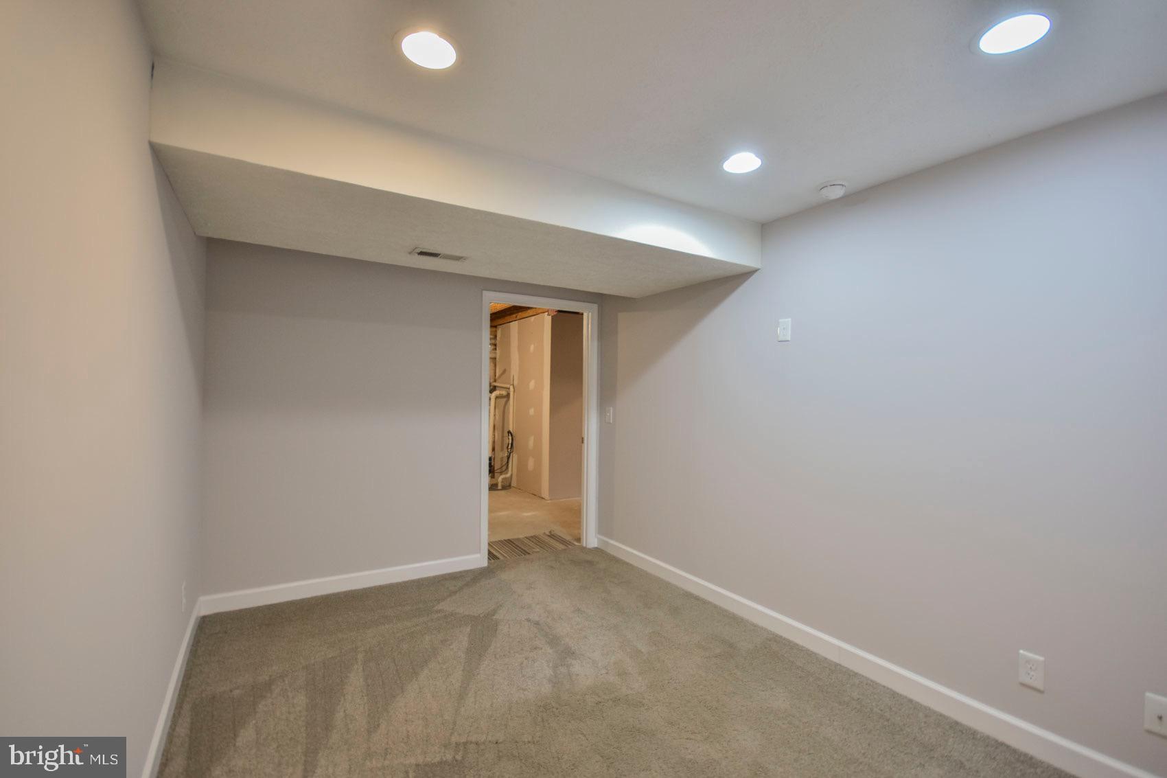 PRENTISS POINT II TOWNHOMES - Residential Lease