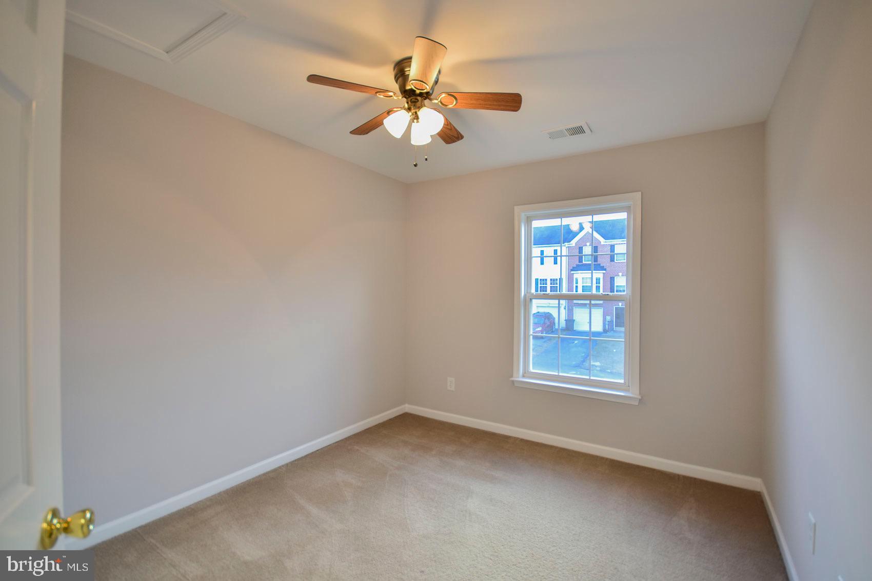 PRENTISS POINT II TOWNHOMES - Residential Lease