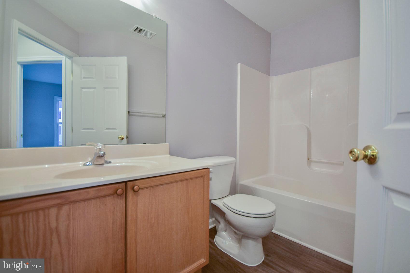 PRENTISS POINT II TOWNHOMES - Residential Lease