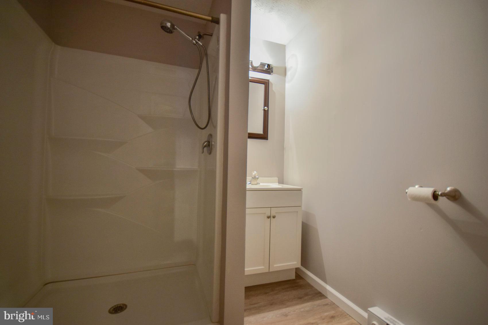 PRENTISS POINT II TOWNHOMES - Residential Lease