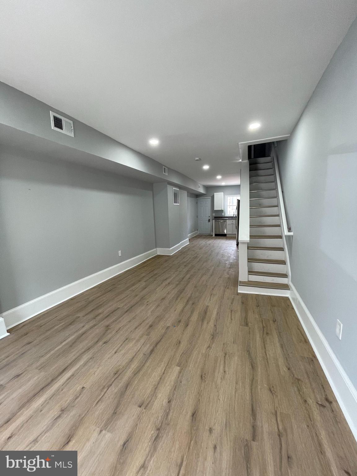 MCELDERRY PARK - Residential Lease