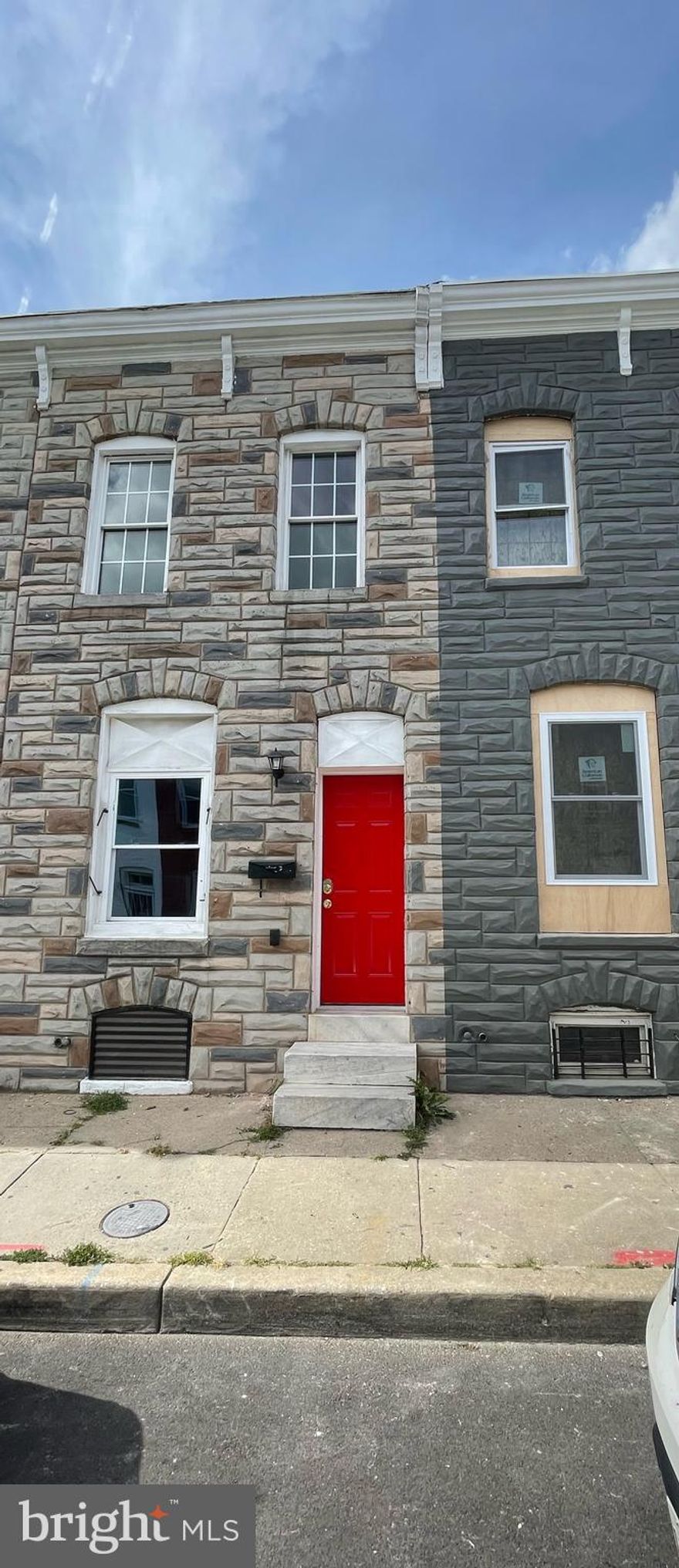 Welcome to 804 N Port st. Completely Remodel 2 Bedroom with a den, 2 full Bathroom property. This beautiful town home is located in East Baltimore with stunning hardwood floors, updated kitchen with brand new stainless steel appliances stove, refrigerator, dishwasher and microwave. Beautiful kitchen cabinets with granite counter tops, wall to wall hardwood wood flooring throughout entire home, NO CARPET! Washer and dryer included. Primary bedroom has in-suite bathroom. Another full bath on 2nd floor. Unfinished basement (for storage) and fenced in back yard. This home is minutes from John Hopkins hospital, area attractions, downtown and major bus & train routes. Schedule a showing to see it today!