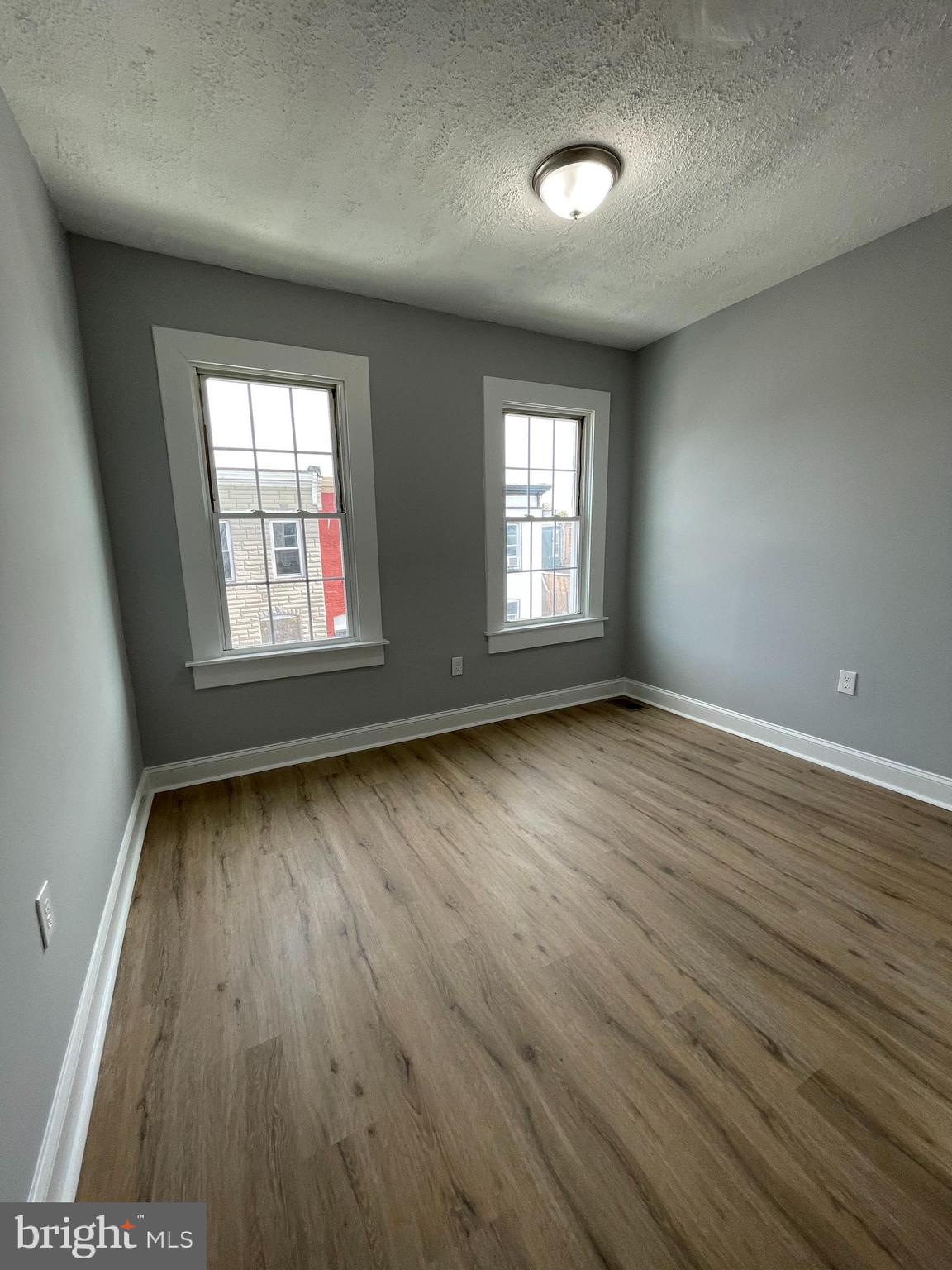 MCELDERRY PARK - Residential Lease