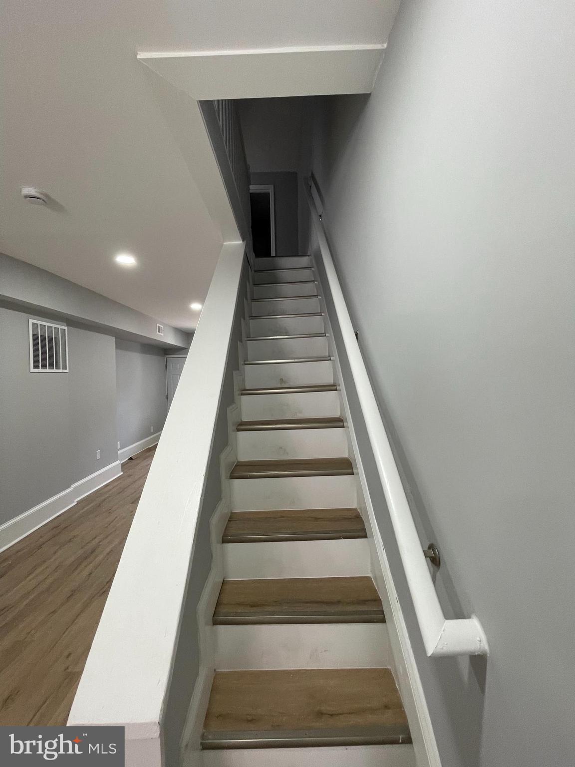 MCELDERRY PARK - Residential Lease