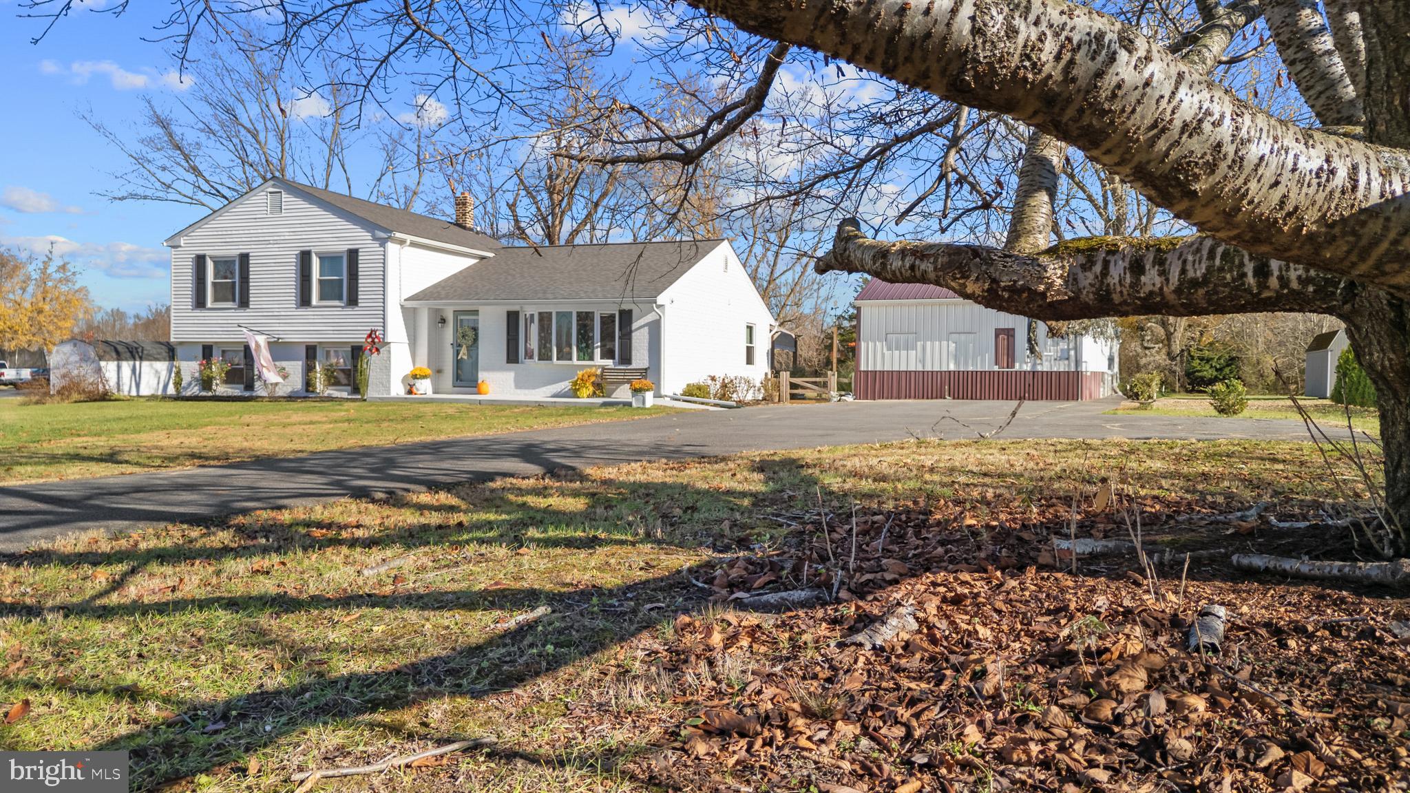 949 BLACKBIRD LANDING ROAD